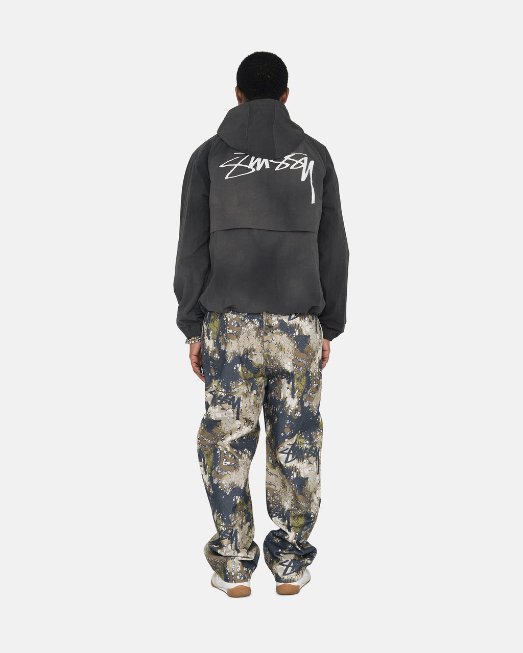 Stussy Wave Dye Beach Shell Takit Mustat | HKTBCW-301